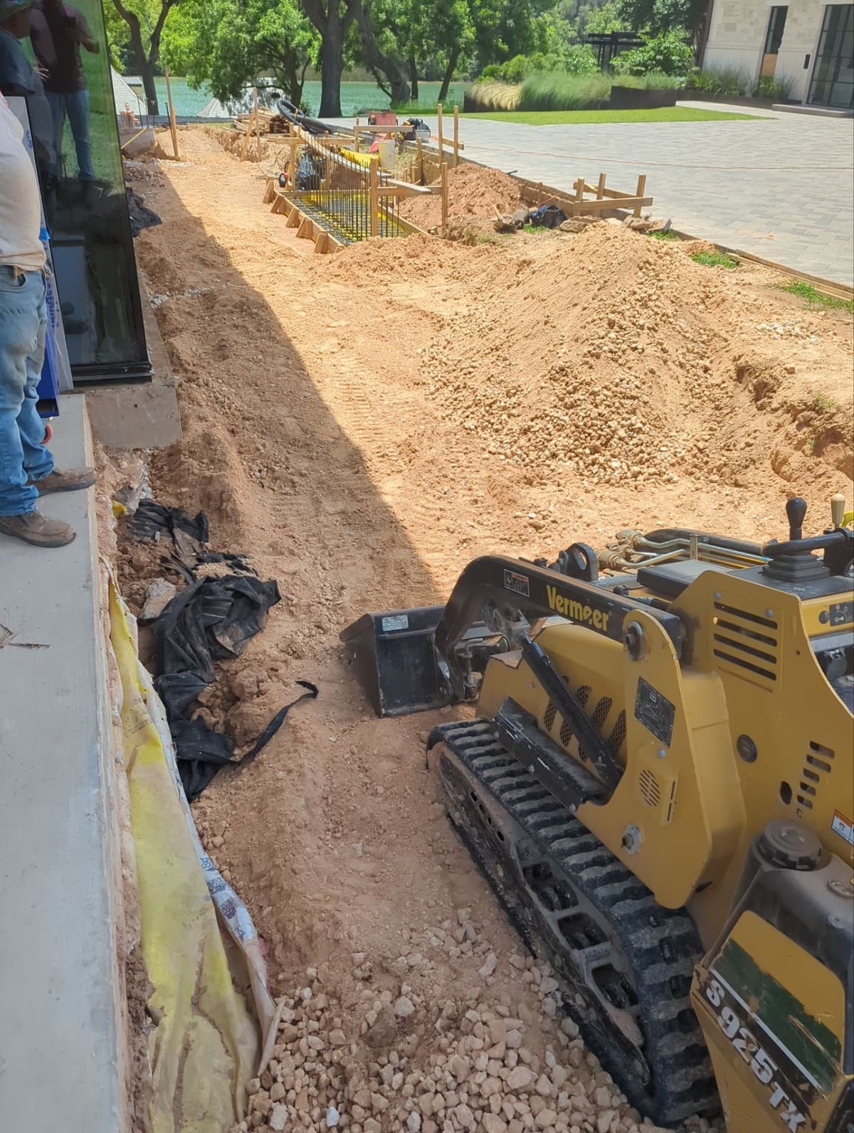 Overhead rate formula for landscape contractors — allocating fixed costs to billable labor hours