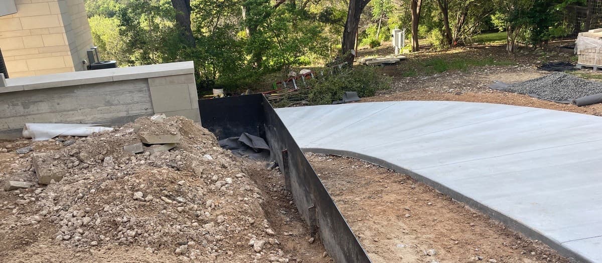 Retainage in landscape construction — how withholding works, when to release, and how to protect cash flow